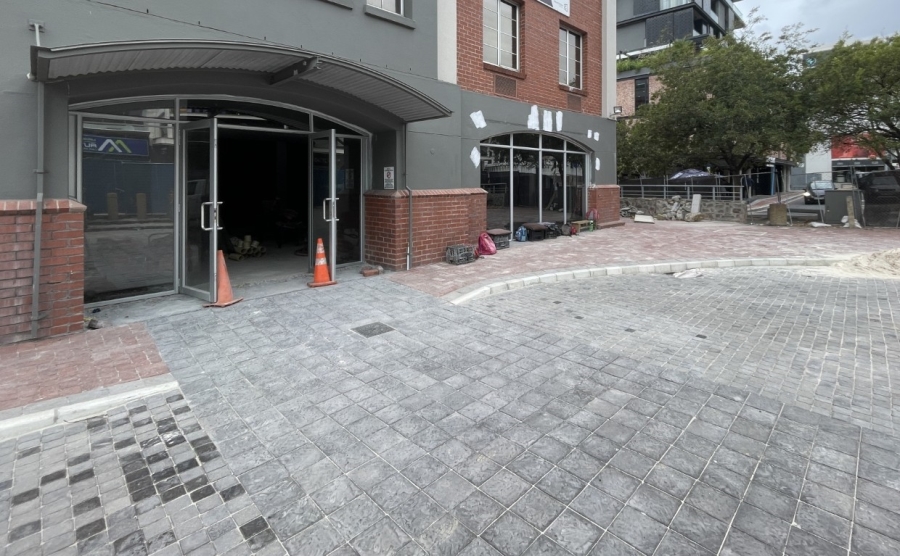To Let Commercial Property for Rent in Green Point Western Cape